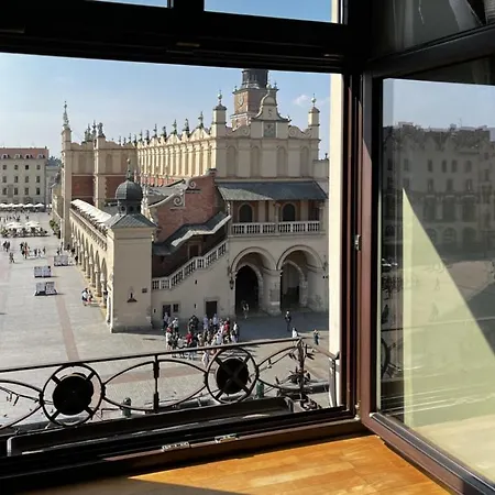 Pod Słońcem - Rynek Główny-3